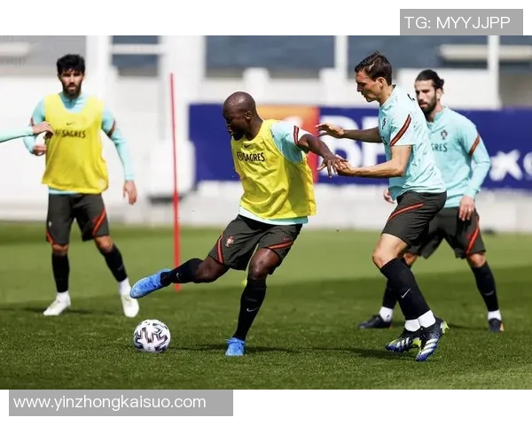 西安足球队在世界杯预选赛中的崛起与成长历程全景回顾 西安足球队在世界杯预选赛中的崛起与成长历程全景回顾