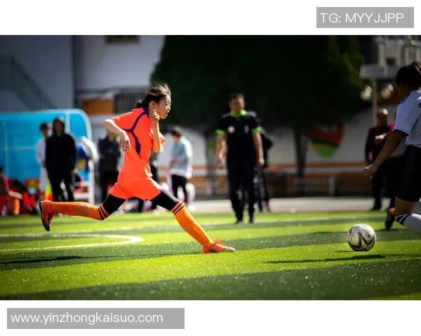 西安足球队耐力训练的探索与发展：提升竞技水平的新路径