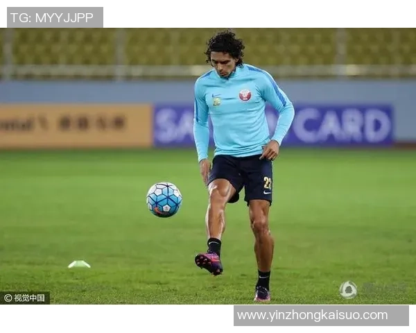 足球明星恶搞儿子视频引发热议网友纷纷点赞称其父爱满满 足球明星恶搞儿子视频引发热议网友纷纷点赞称其父爱满满