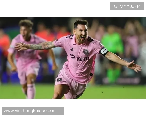 足球明星局部高清照片展现运动之美与激情瞬间 足球明星局部高清照片展现运动之美与激情瞬间