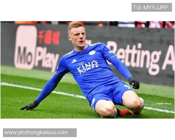 足球明星阿萨莫阿的传奇人生与辉煌成就揭秘 足球明星阿萨莫阿的传奇人生与辉煌成就揭秘